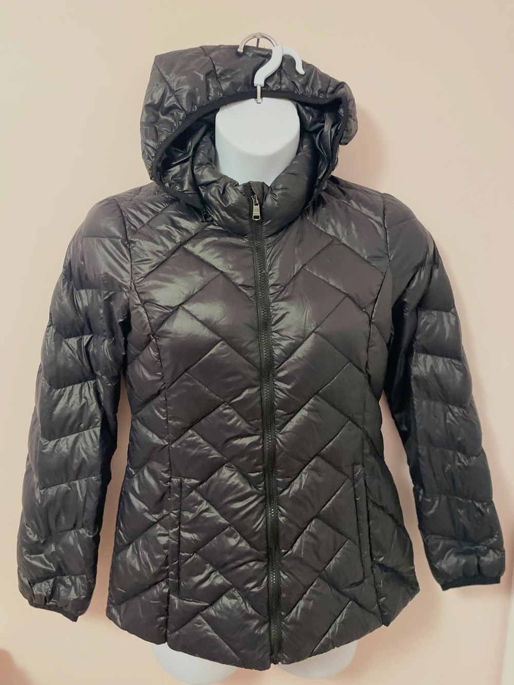 London Fog Women's Black Lightweight Packable Down Puffer Jacket - Size S